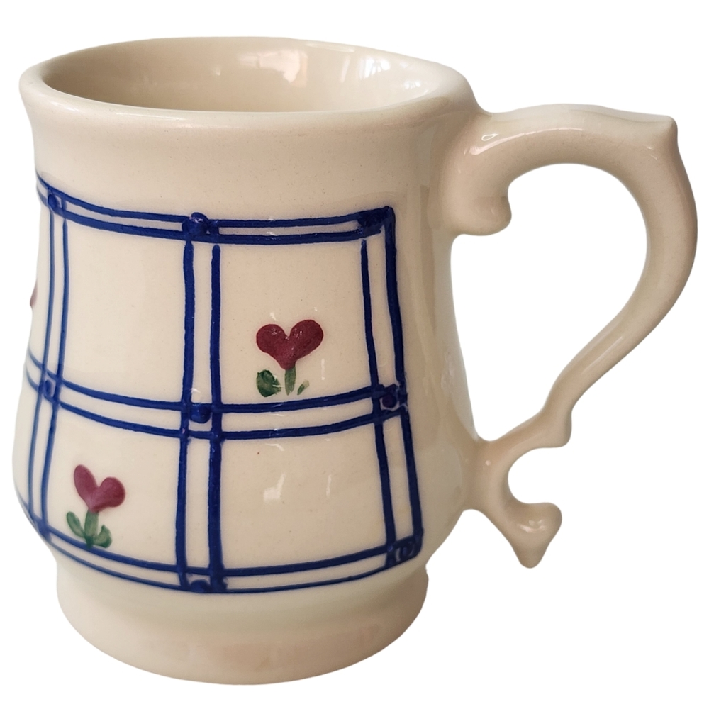 Vintage Hartstone USA Pottery‎ Coffee Mug With Plaid And Heart Shape Flowers